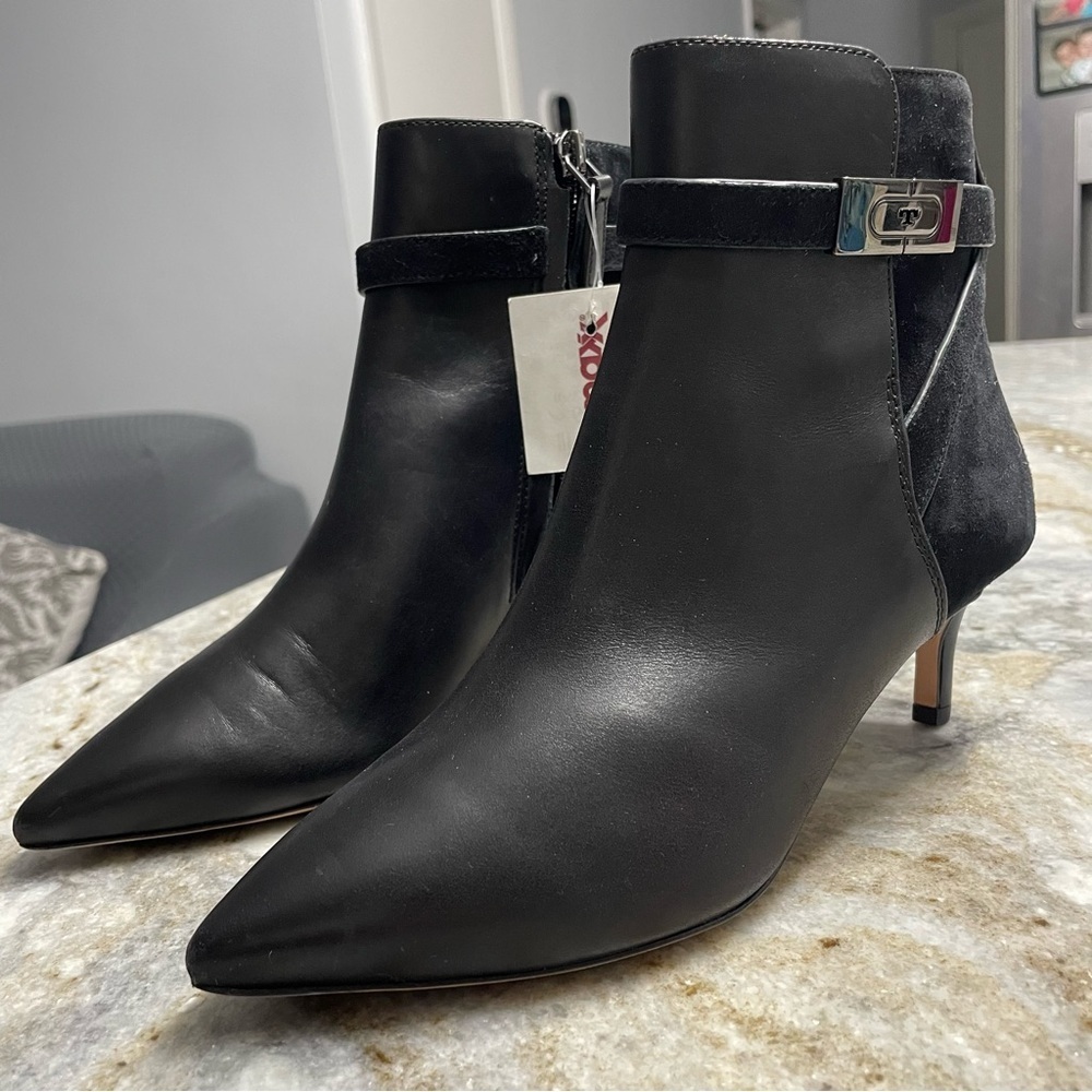 Tory Burch T HARDWARE 55MM KITTEN HEEL BOOTIES in Perfect Black Women’s 5